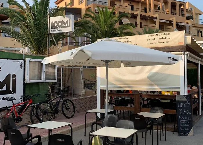 Under The Palm Trees *