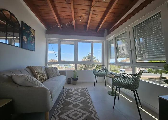 公寓 Under The Palm Trees